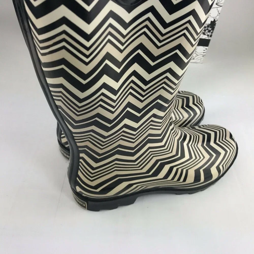 CL By‎ Laundry Chevron Rain Boots Black Beige Size